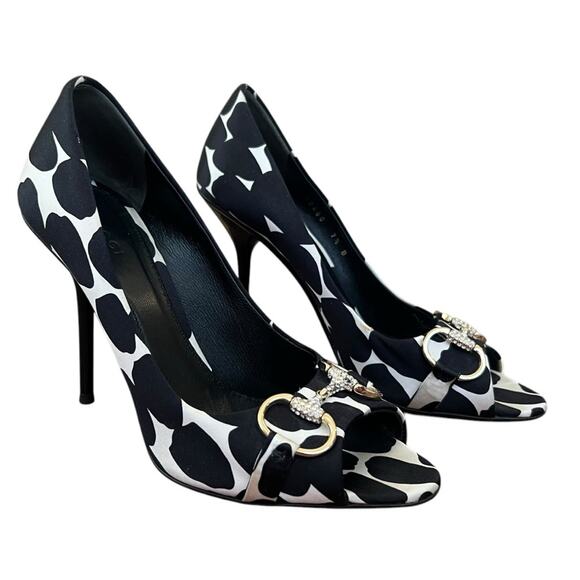 Gucci Women’s Black White Dot Cow Print Silver Bit Open Toe Pump Heels Size 7.5 - Picture 2 of 13